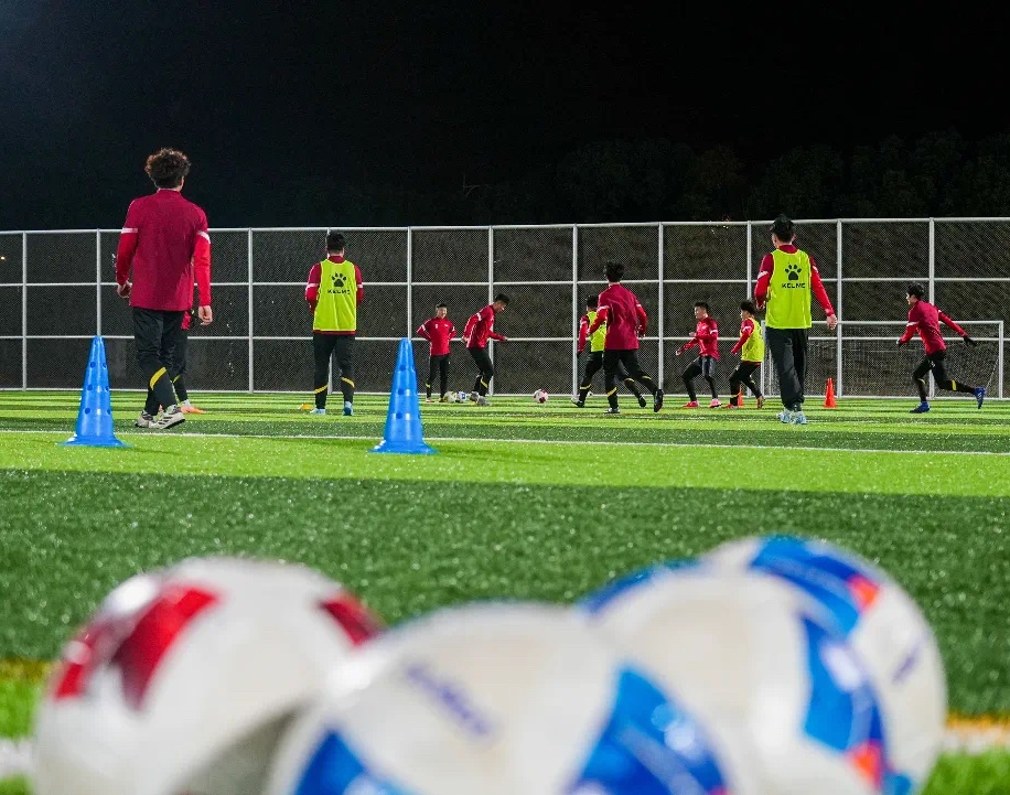 经纪人：蒂亚戈-席尔瓦不会离开弗鲁米嫩塞