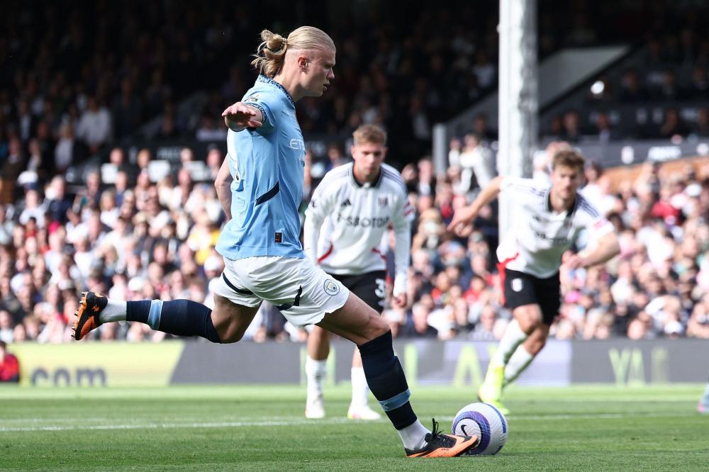 马特乌·阿莱曼尼：“我不知道阿尔瓦雷斯是否在巴萨的视线之内”