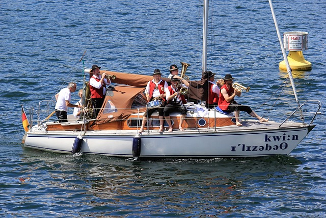 前拜仁主帅图赫尔在谈到英格兰的世界杯抽签结果谈到...